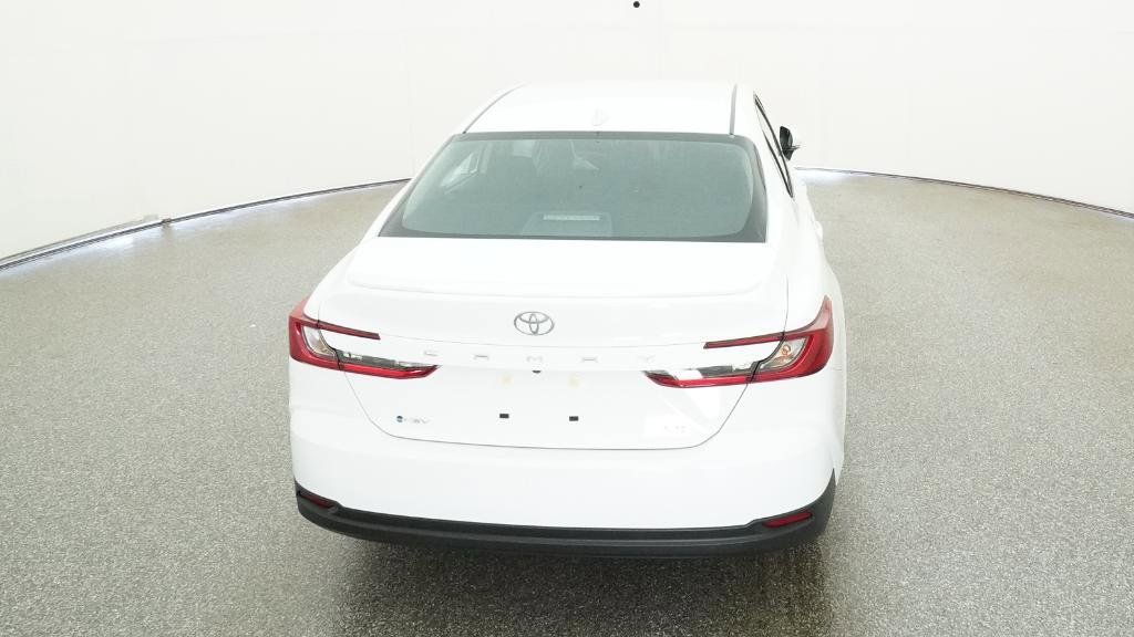2025 Toyota Camry LE 4