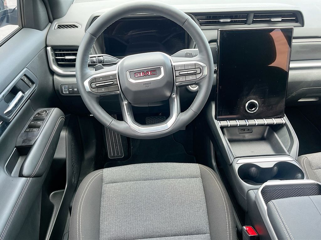 Used 2026 Silver GMC Elevation image 23