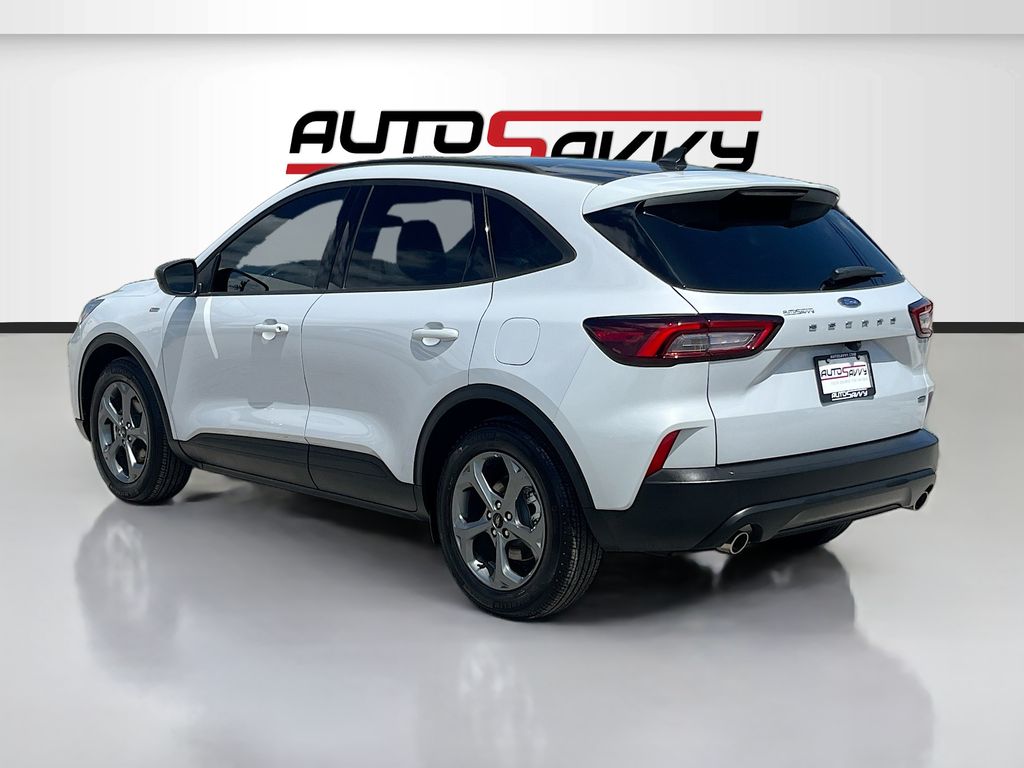 Used 2025 Silver Ford ST-Line image 5