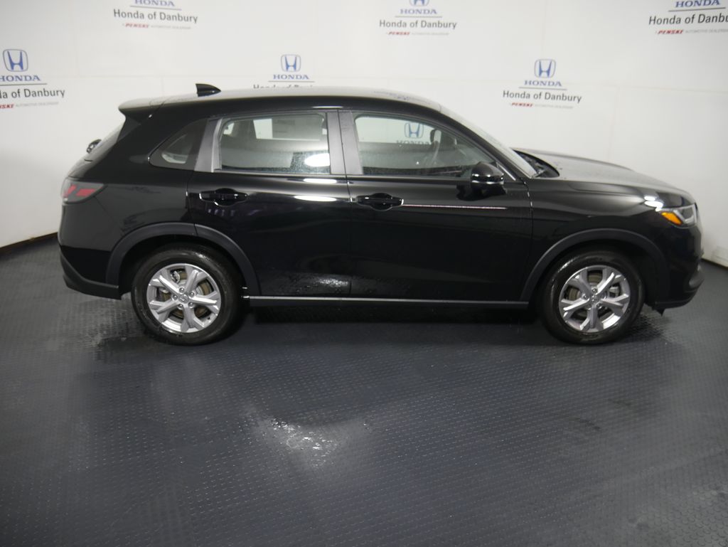 Thumbnail: 2026 Honda HR-V - 4