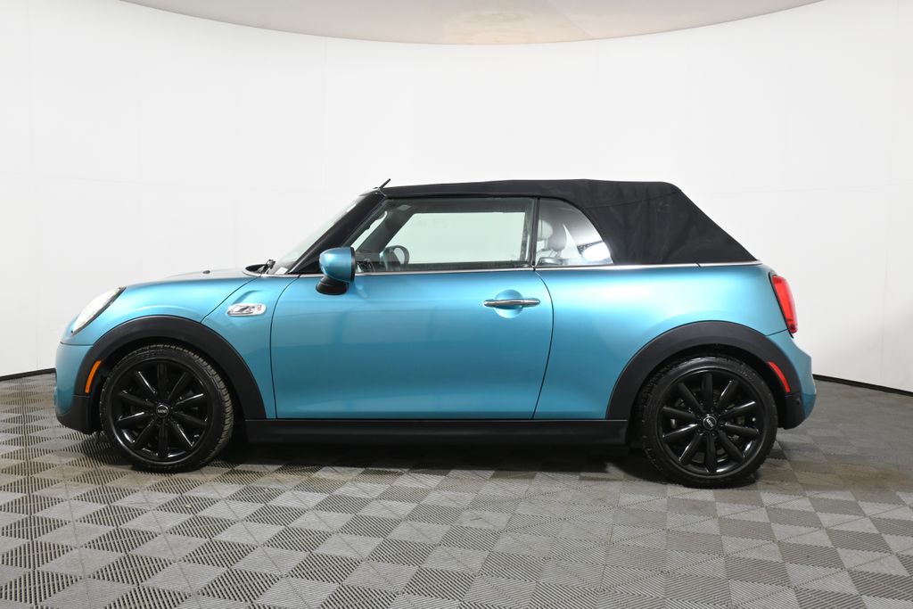 Thumbnail: 2020 MINI Cooper - 2