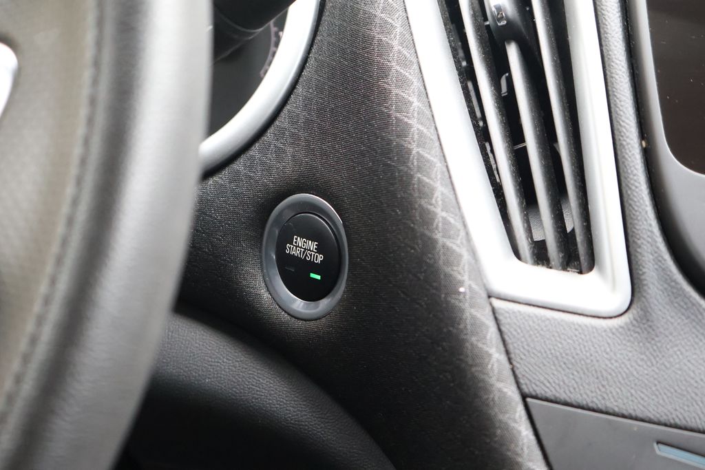 Thumbnail: 2024 Chevrolet Malibu - 27