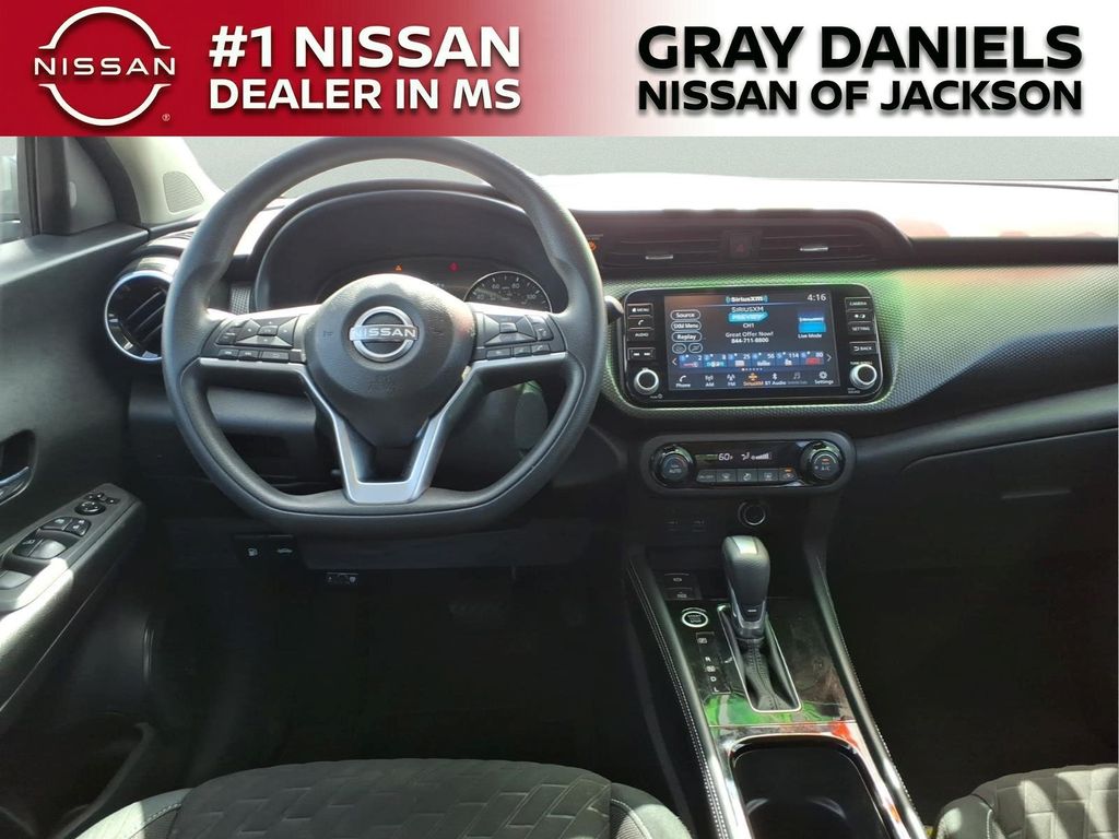 Used 2022 Nissan Kicks SUV