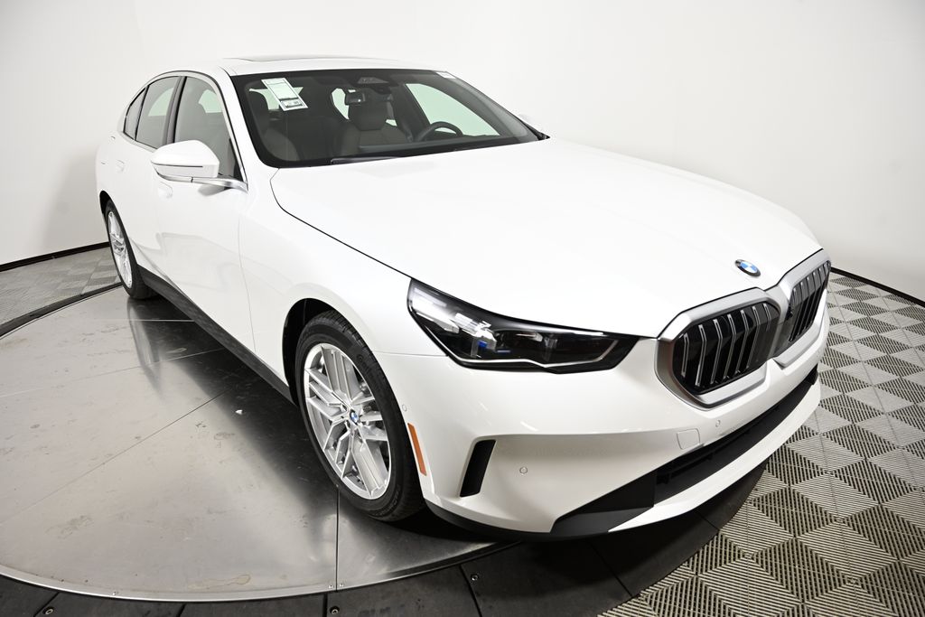 Thumbnail: 2025 BMW 5 Series - 7