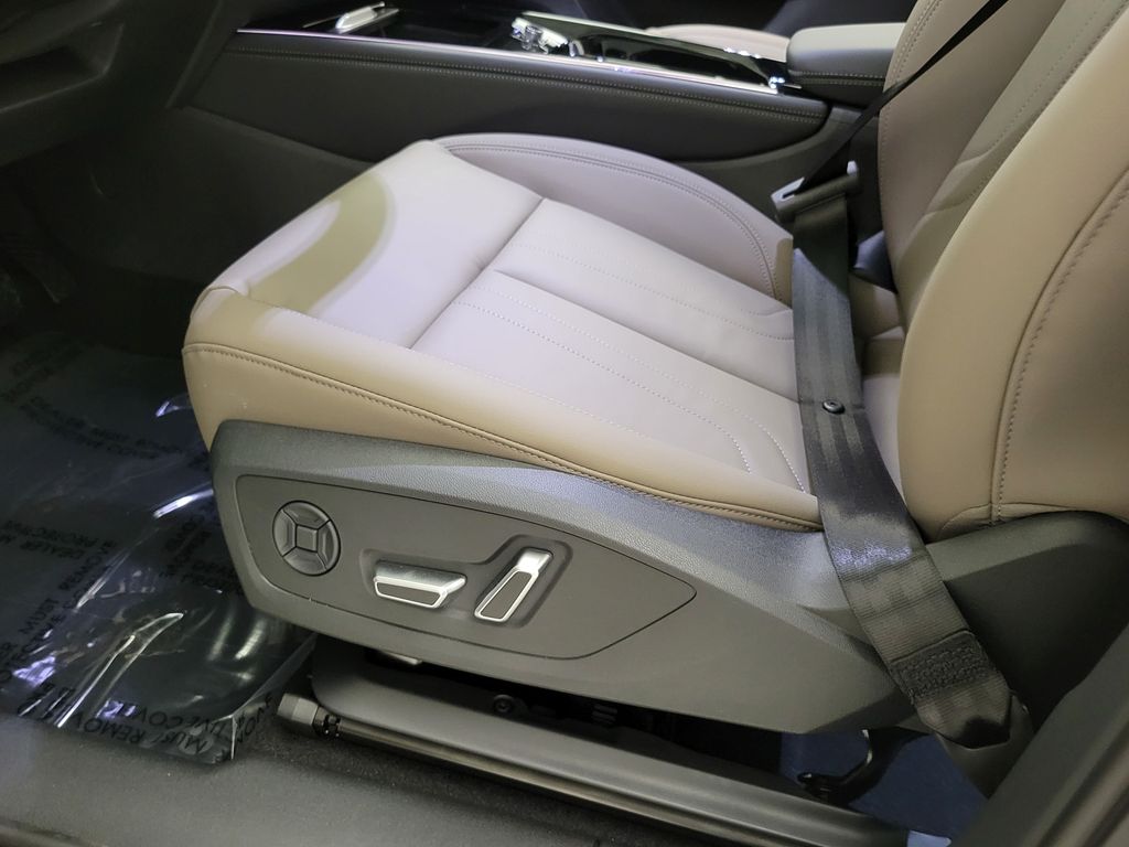 Thumbnail: 2026 Audi Q3 - 27