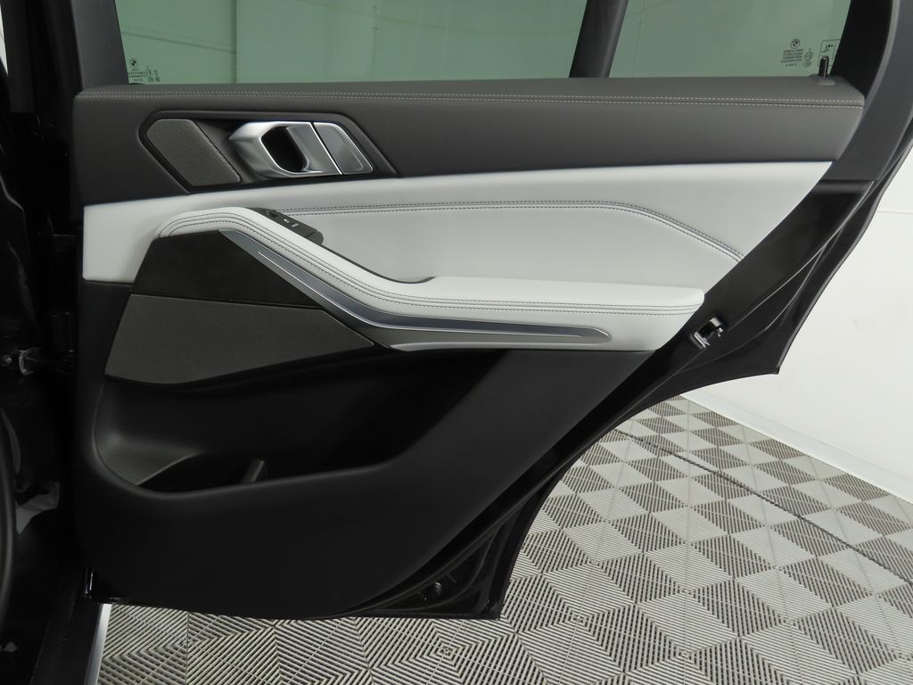 Thumbnail: 2026 BMW X5 - 28