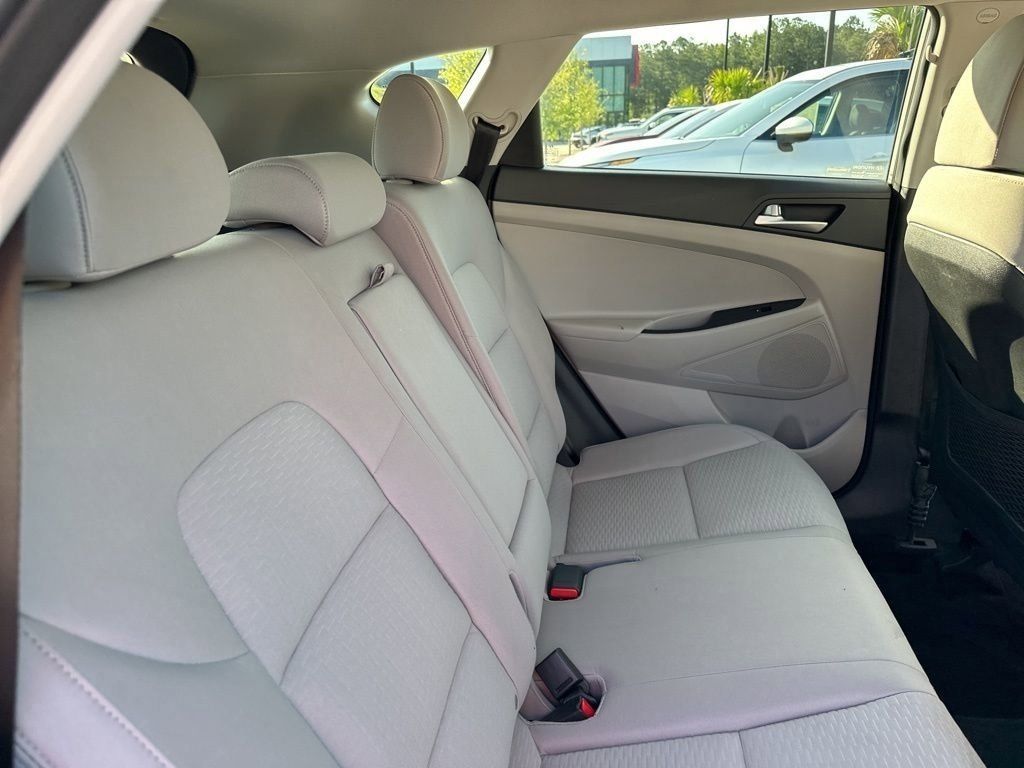 2021 White Cream Hyundai Tucson Value FWD SUV