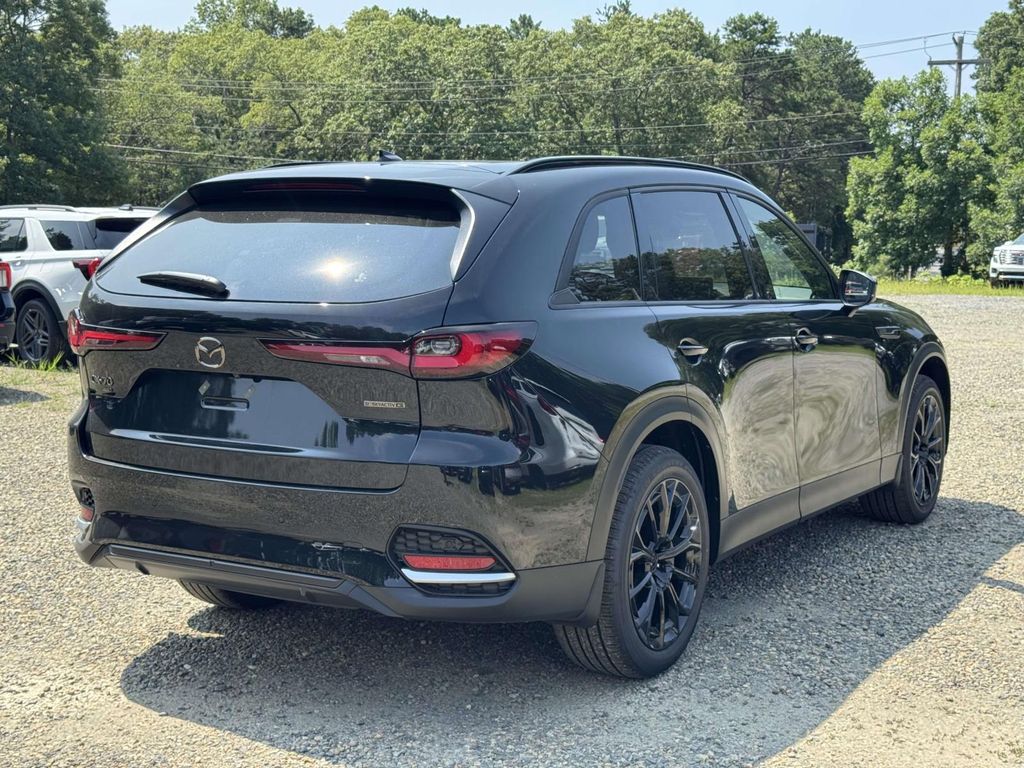 New 2026 Mazda CX-70 SUV