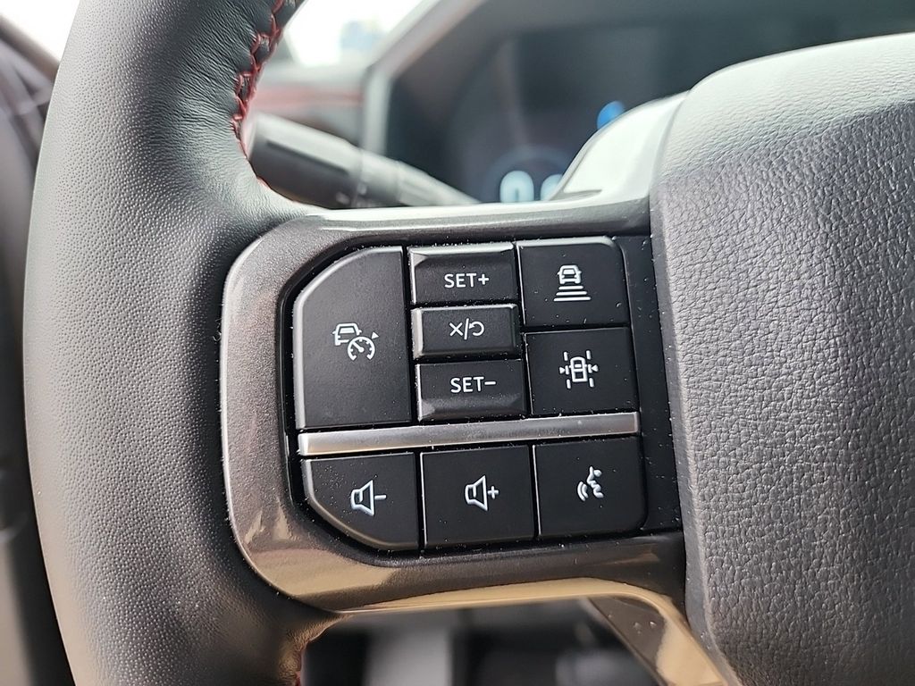 2024 Ford Expedition Limited photo