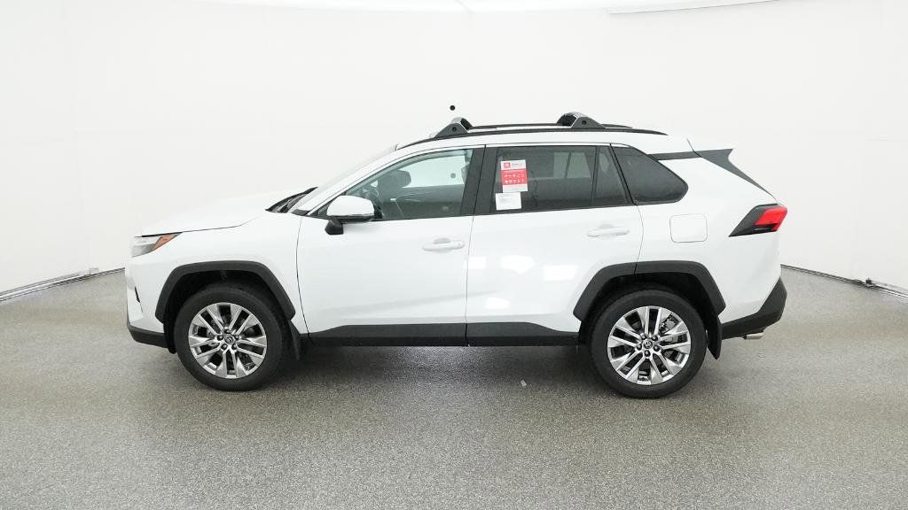 Thumbnail: 2025 Toyota RAV4 - 26