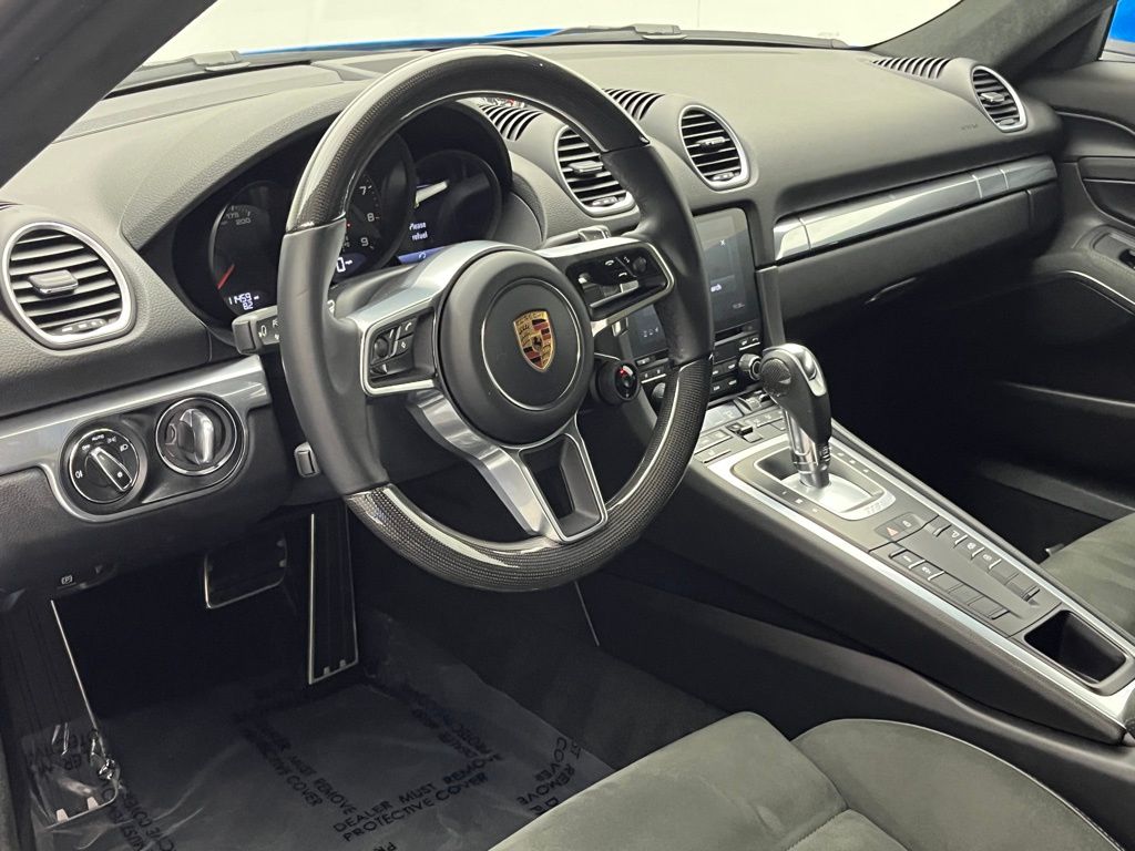 Thumbnail: 2023 Porsche 718 Cayman - 4