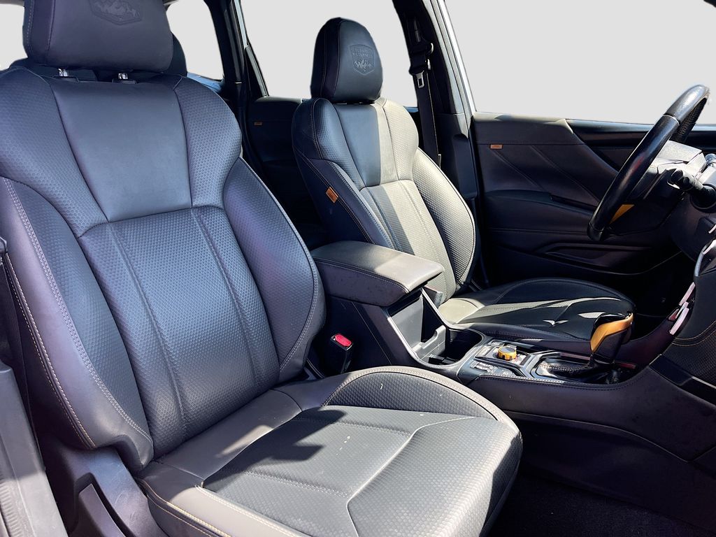 Used 2022 Silver Subaru Wilderness image 29