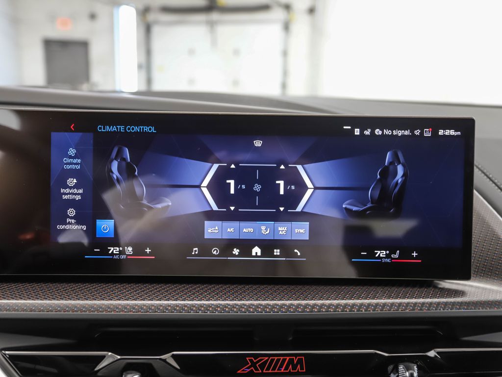 Thumbnail: 2026 BMW XM - 18