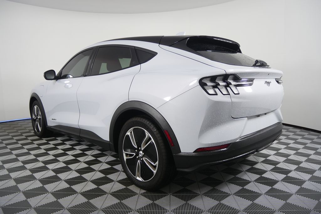 Thumbnail: 2022 Ford Mustang Mach-E - 5