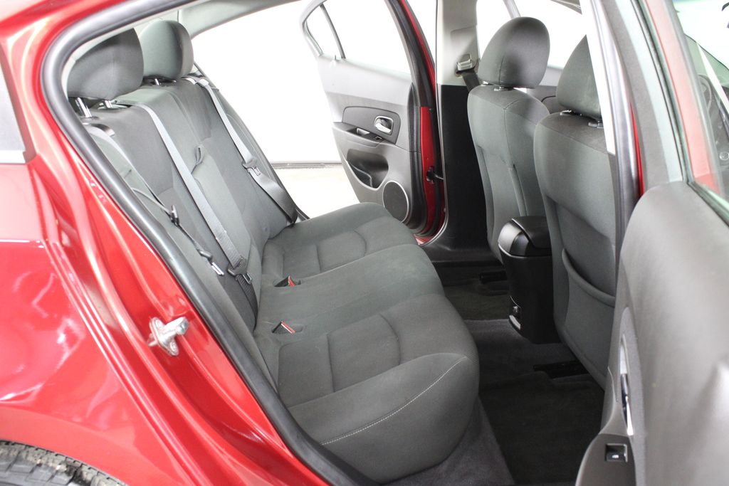 Used 2012 Chevrolet Cruze for sale in 