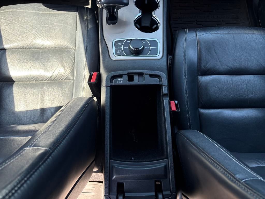 2014 Granite Crystal Metallic Clearcoat Jeep Grand Cherokee Limited 4X4 SUV