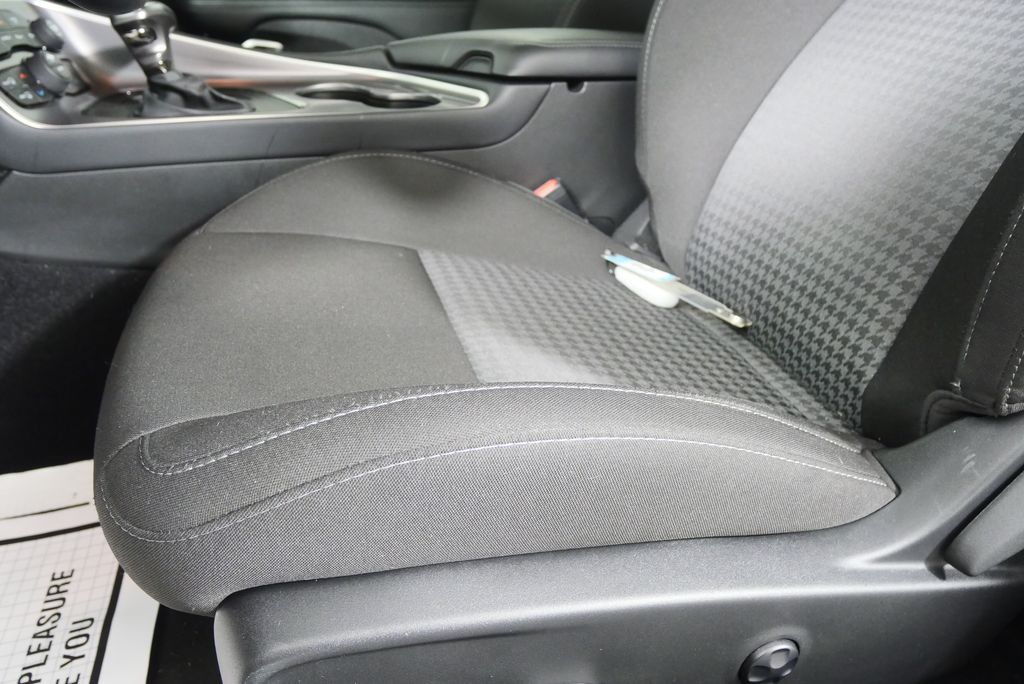 Thumbnail: 2021 Dodge Challenger - 10