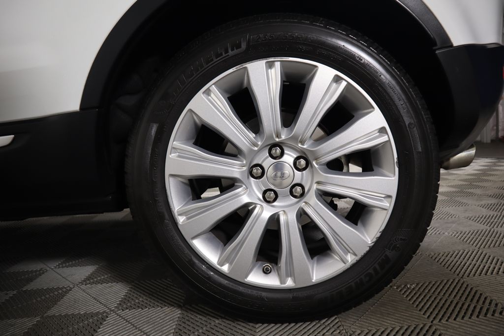 2014 Land Rover Range Rover Evoque Prestige 32