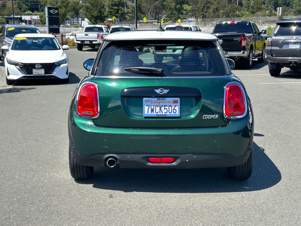 Thumbnail: 2017 MINI Cooper - 4
