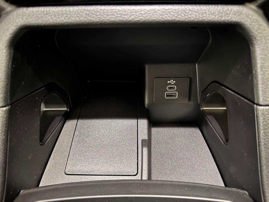 New 2026 Black Ford XLT image 30