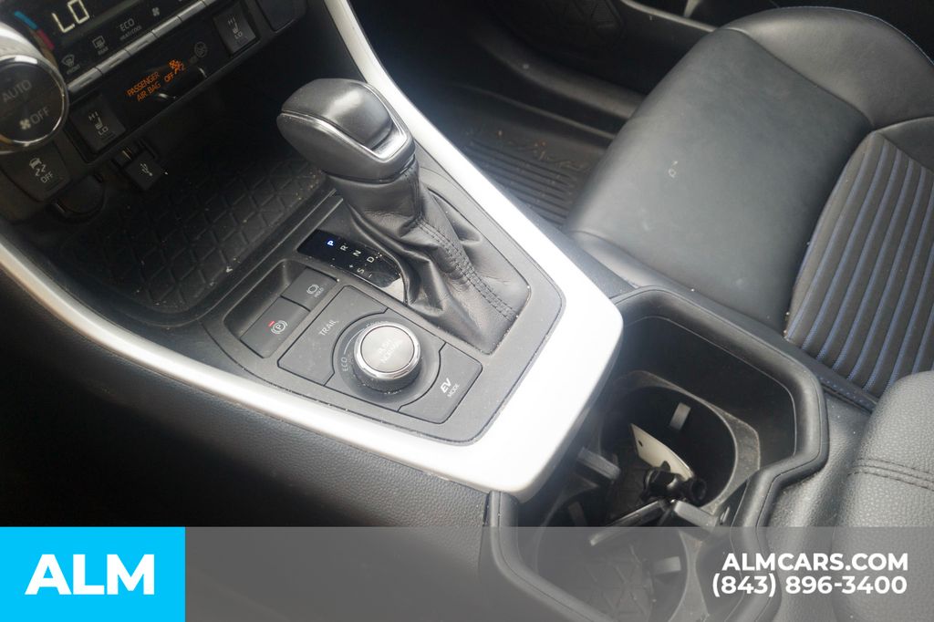 Used 2022 Midnight Black Metallic Toyota XSE image 10