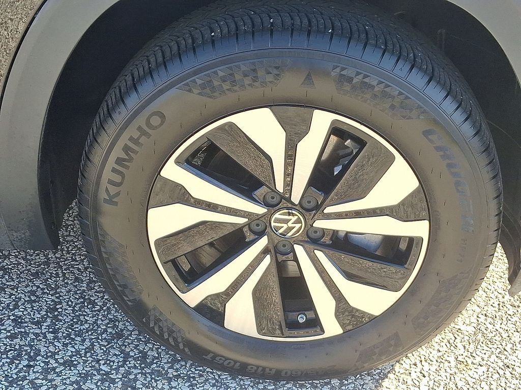 Thumbnail: 2024 Volkswagen Atlas - 8