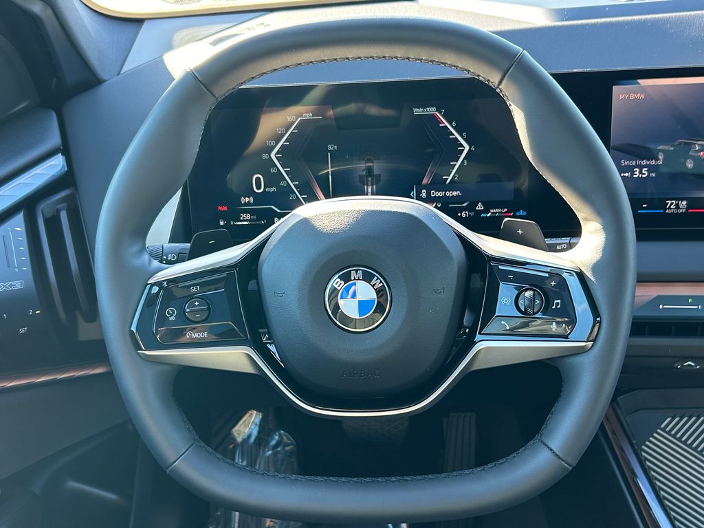 Thumbnail: 2025 BMW X3 - 18