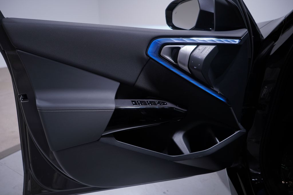 Thumbnail: 2026 BMW X3 - 10