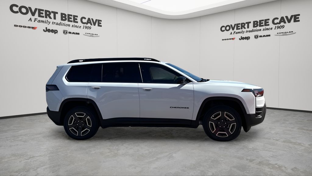 New 2026 White/off-white Jeep Laredo image 11