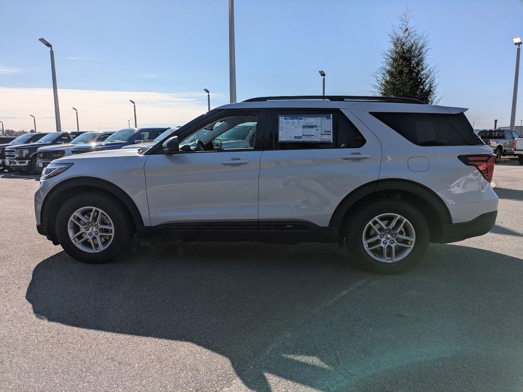 2026 Ford Explorer Active w/200A Pkg