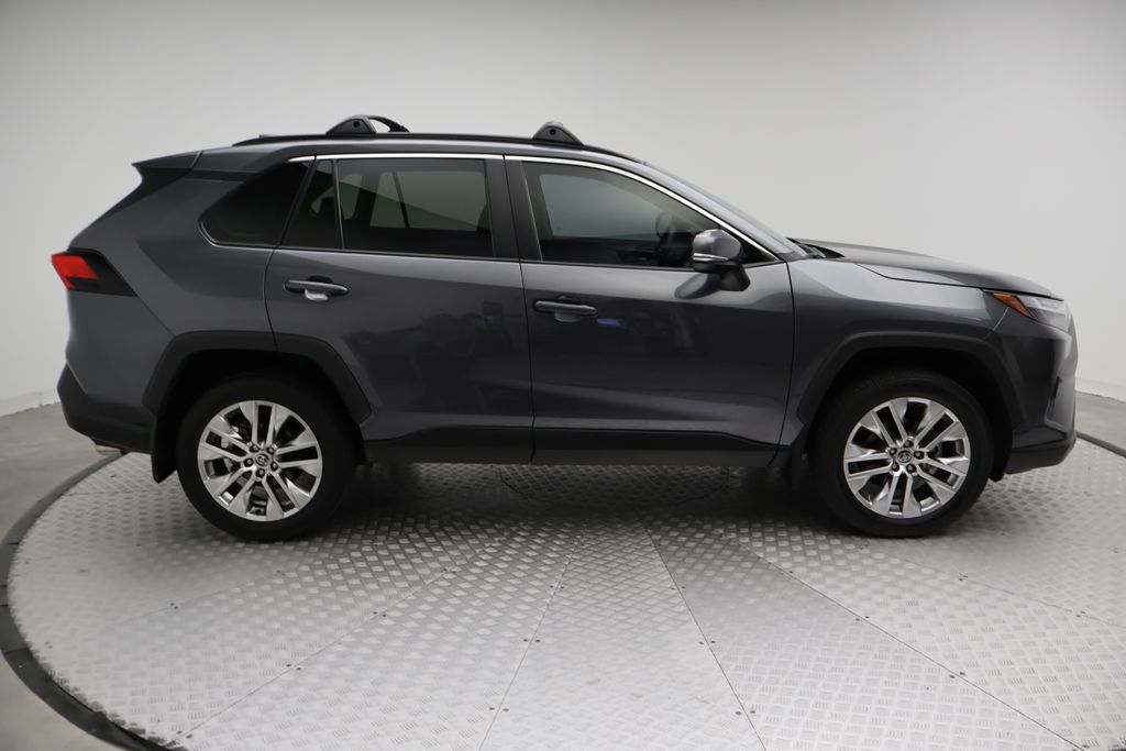 Thumbnail: 2025 Toyota RAV4 - 7