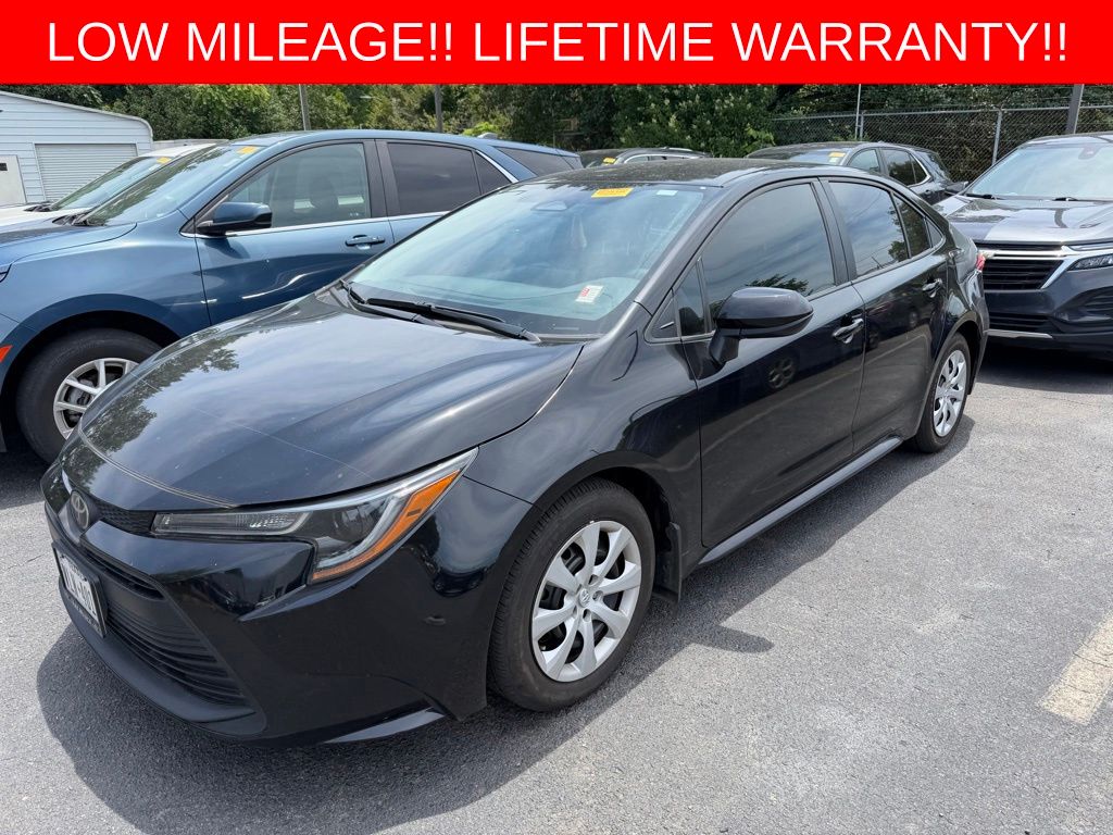 2024 Toyota Corolla LE CVT's photo