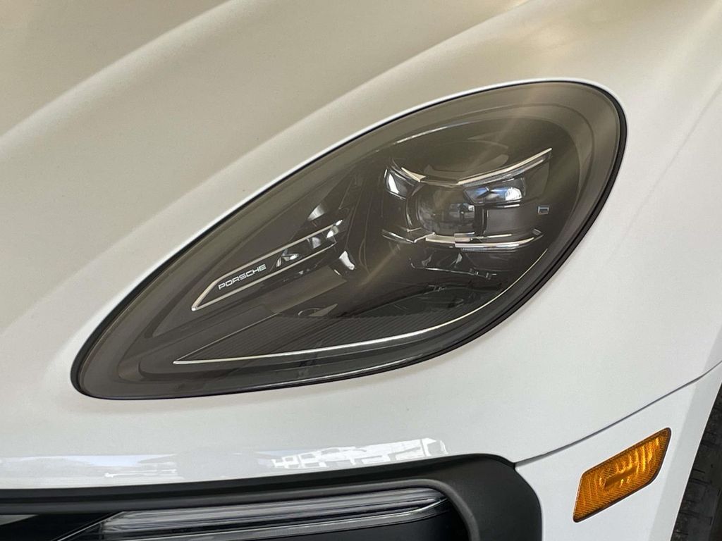 2023 Porsche Macan Base  at Audi Porsche Sewickley