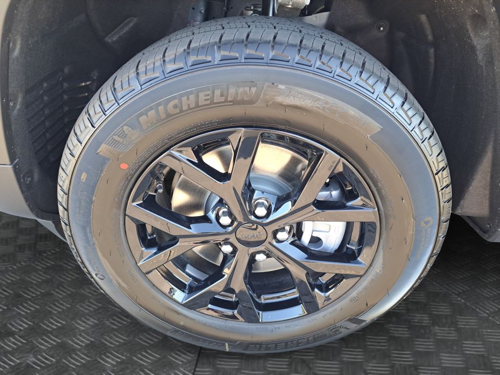 New Car 2025 Jeep Grand Cherokee L  Altitude X For Sale Under $40,000 In Austin, Texas