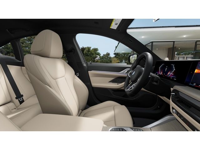 Thumbnail: 2025 BMW i4 - 9