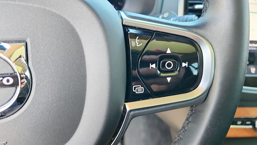 2023 Volvo XC90