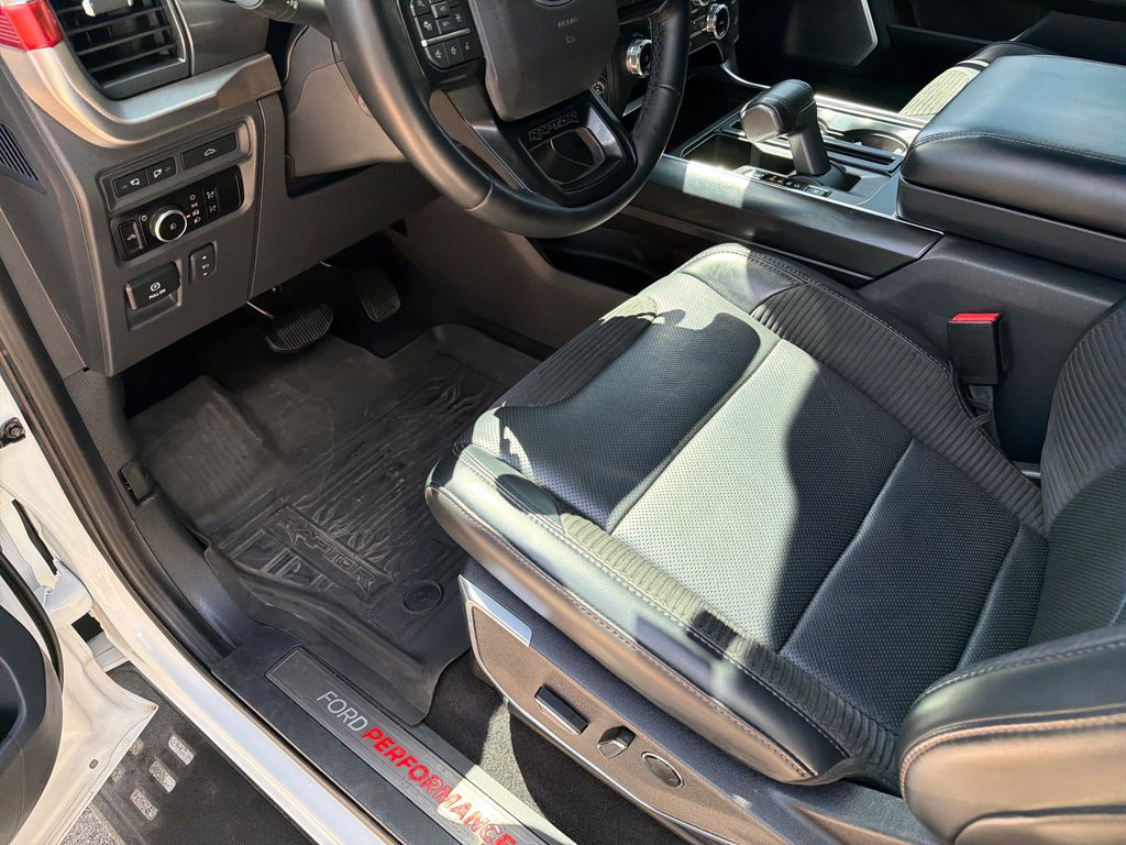 Used 2023 White Ford Raptor image 23