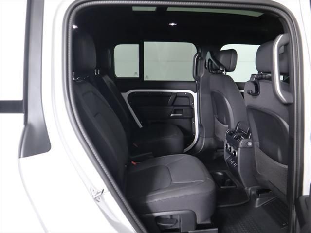 Thumbnail: 2026 Land Rover Defender - 23