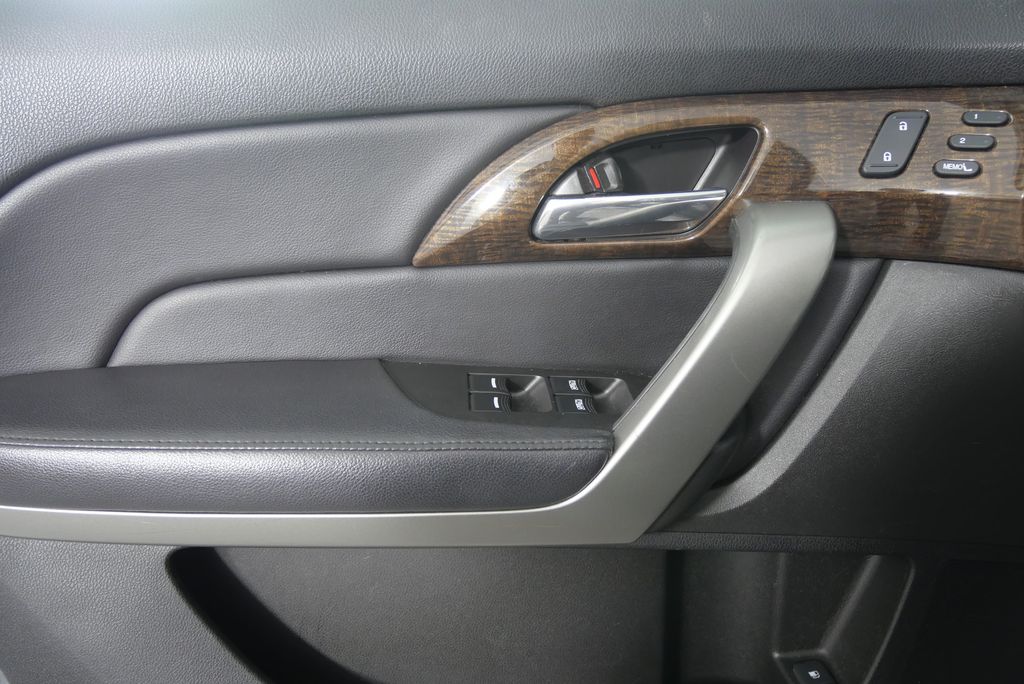 2011 Acura MDX Technology 9