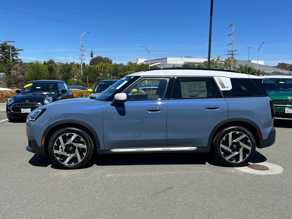 Thumbnail: 2025 MINI Cooper Countryman - 2