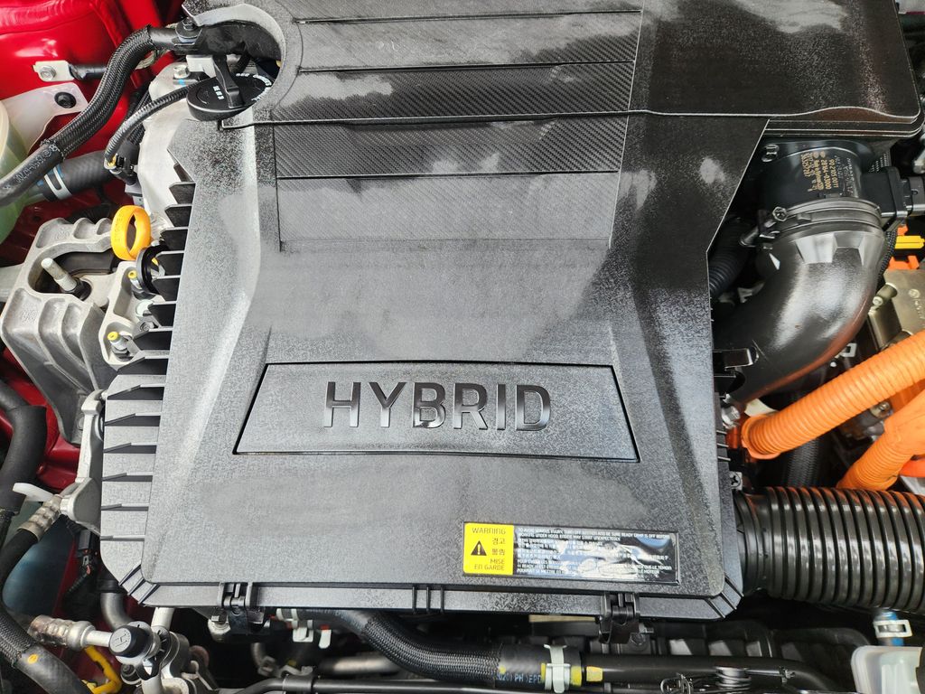 2018 Kia Niro Touring Red at Bravo Nissan