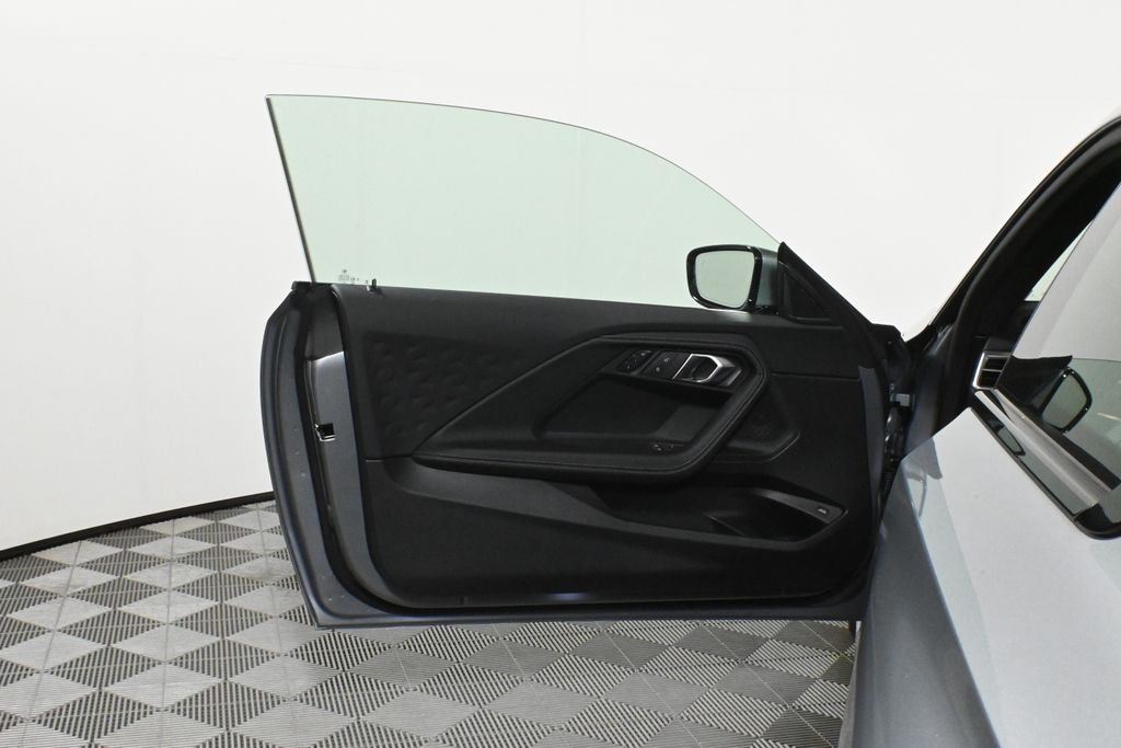 Thumbnail: 2025 BMW 2 Series - 28