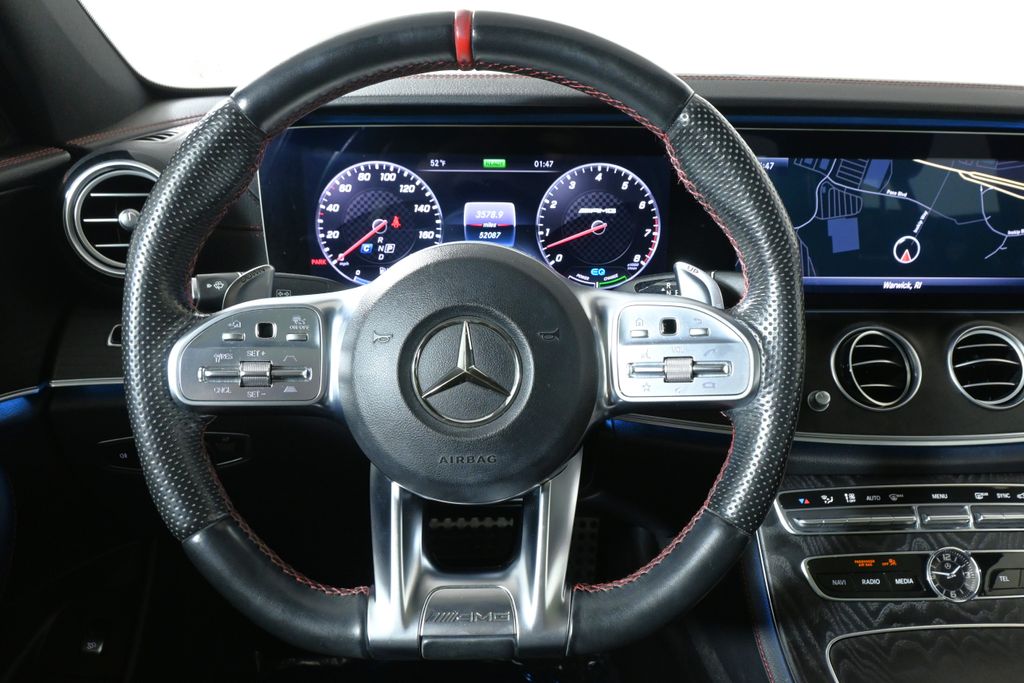 Thumbnail: 2020 Mercedes-Benz E-Class - 18