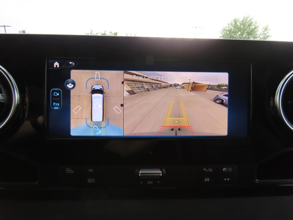 Thumbnail: 2025 Mercedes-Benz Sprinter - 16