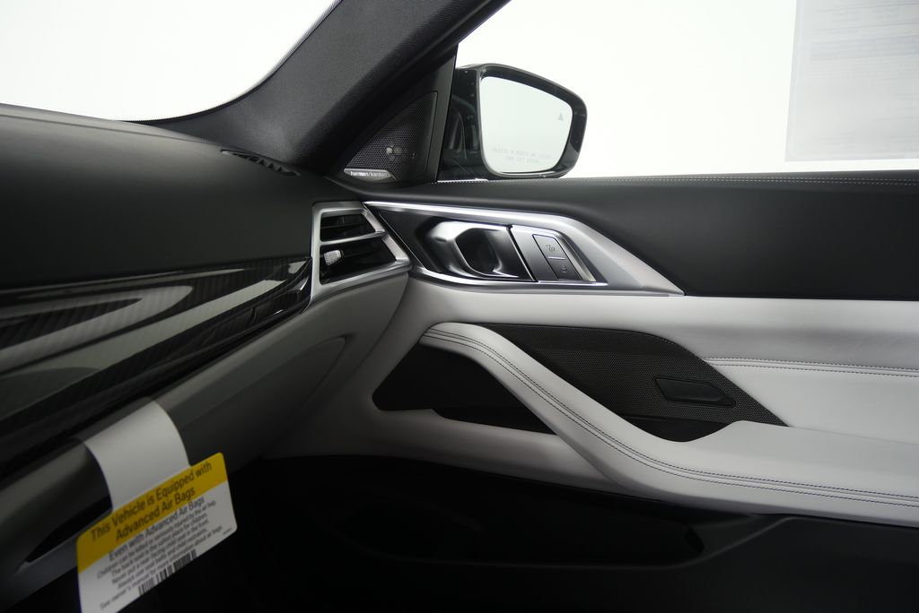 Thumbnail: 2026 BMW M4 - 24