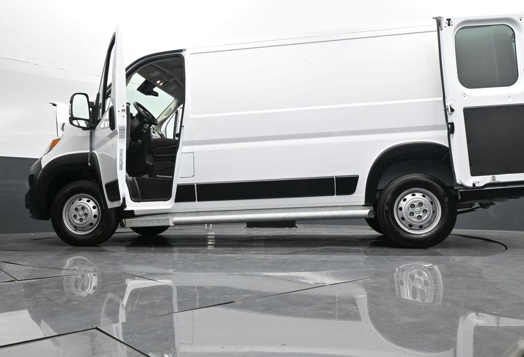 2023 Ram ProMaster 2500 Cargo Van Low Roof 136" WB