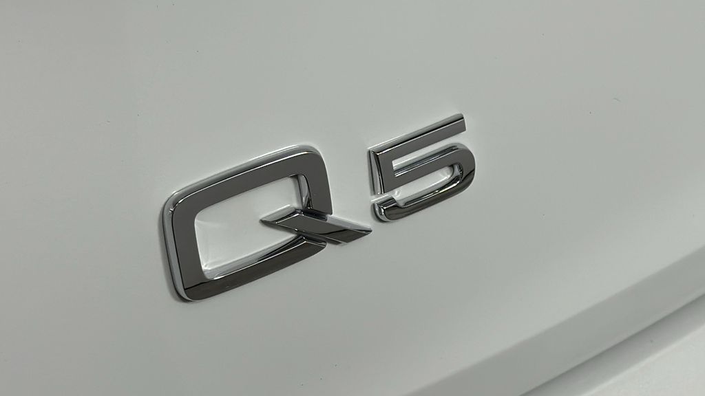 2025 Audi Q5  9