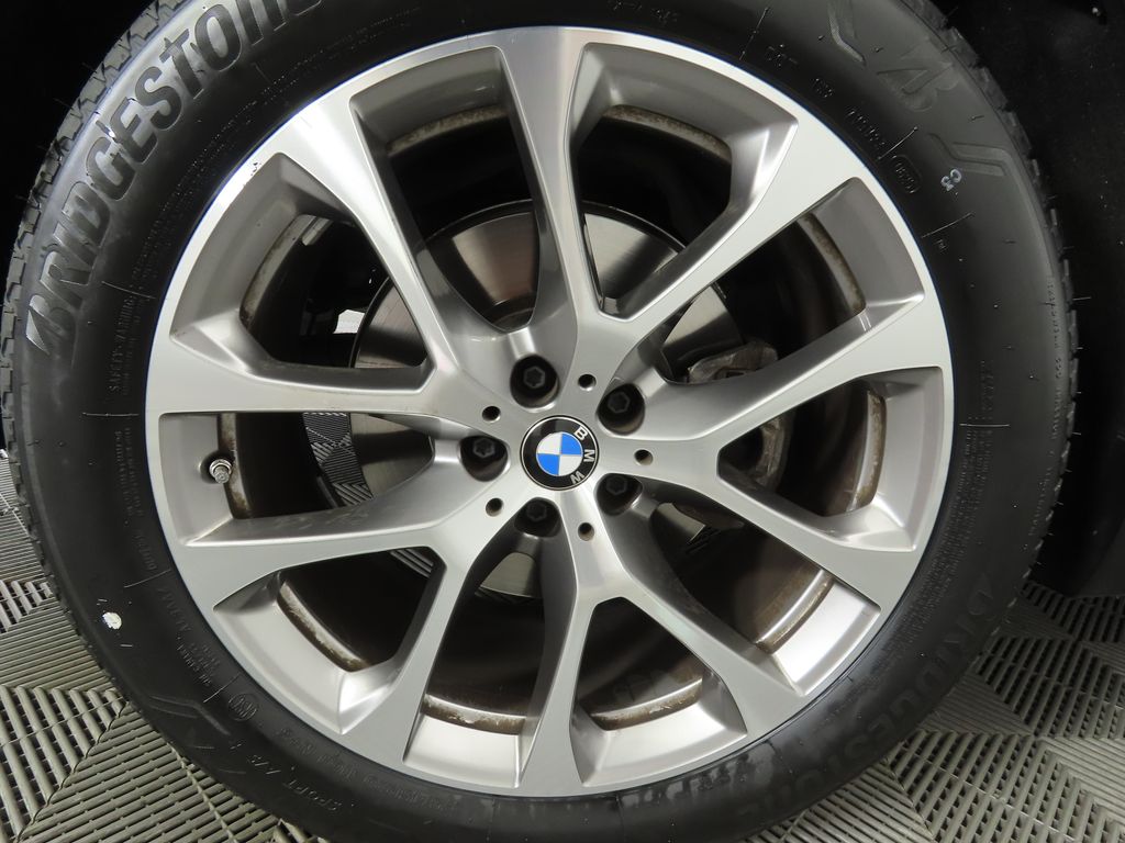 Thumbnail: 2024 BMW X5 - 32