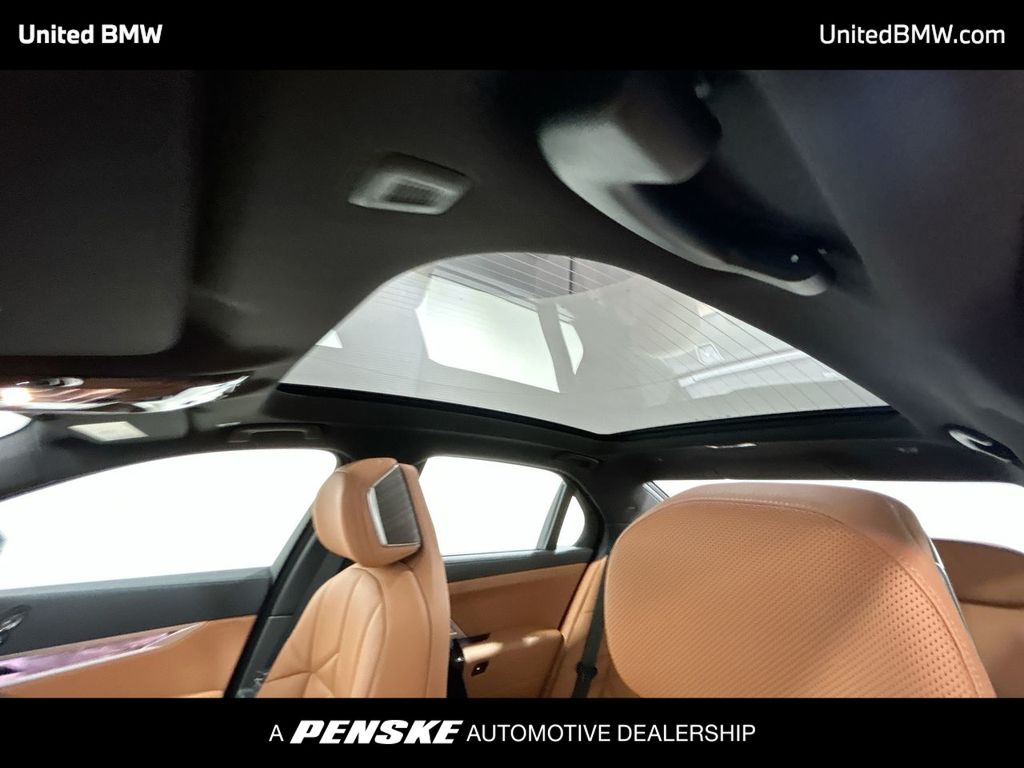 2025 BMW 7 Series 740i 20