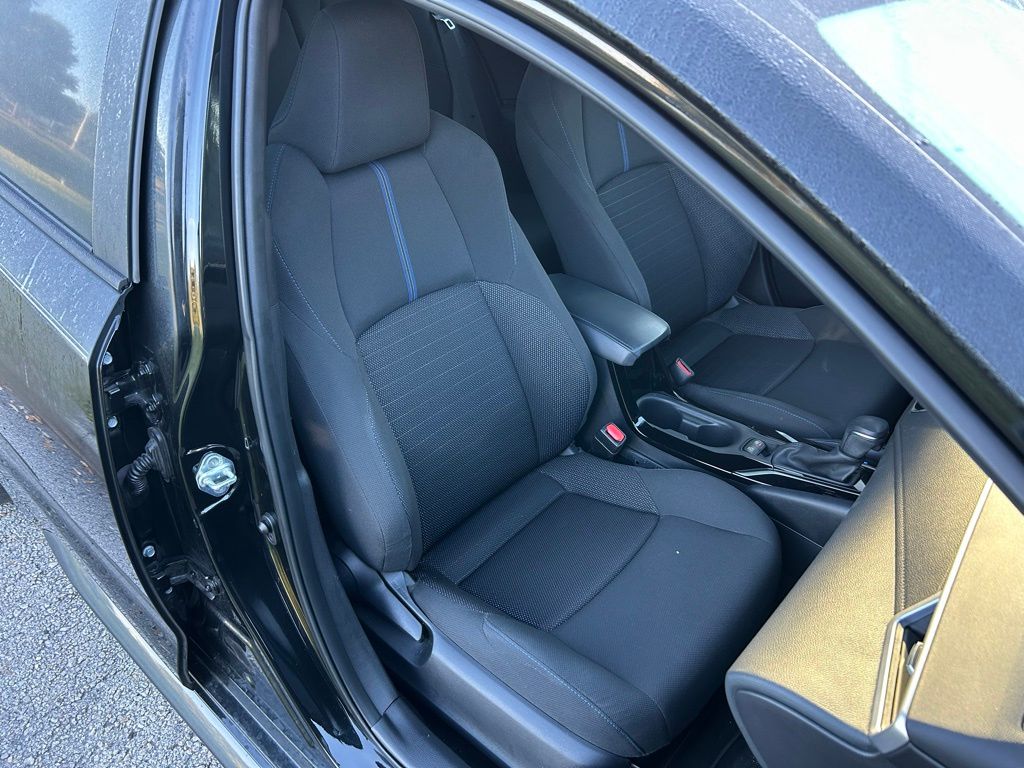 Thumbnail: 2022 Toyota Corolla - 14